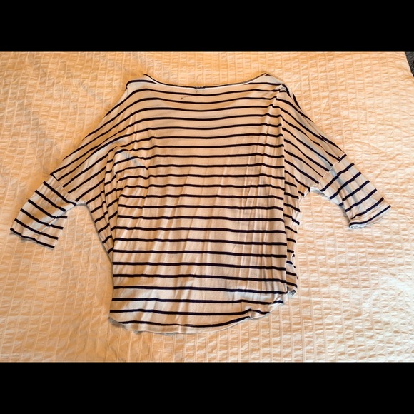 Wilfred Cropped 3/4 Sleeve Stripped Shirt - Picture 3 of 3